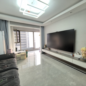 龙湖天境南区精装3室