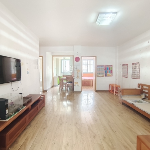 南竹岛C区 多层住人三楼