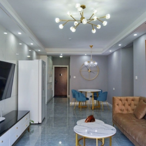 湾九里 精装修 四方路夜市