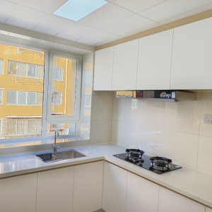 江家寨西街2楼82.57平三室精装出售