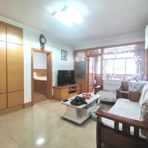 古寨学区住人四楼