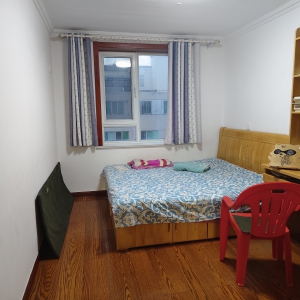 出售青岛街楼房