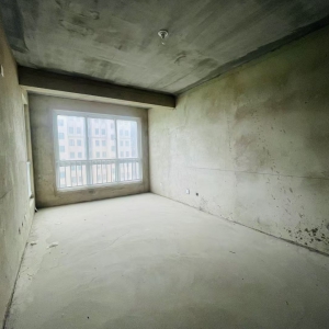 新和家园 带储藏室 毛坯诚意出售