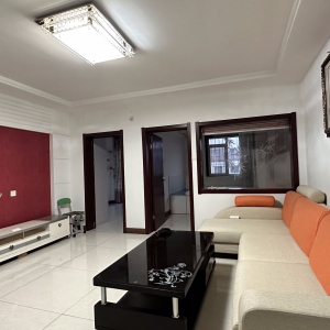 西河北春山华居 多层6楼76.74平 两室两厅一卫精装带储 