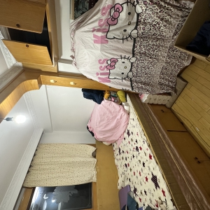 建设西街 住人四楼 三室 73平 带草厦